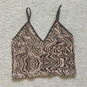 Brown swirly tank